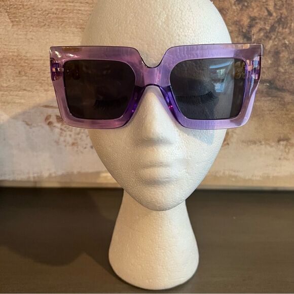 Oversized Square Purple Sunglasses - Picture 1 of 3